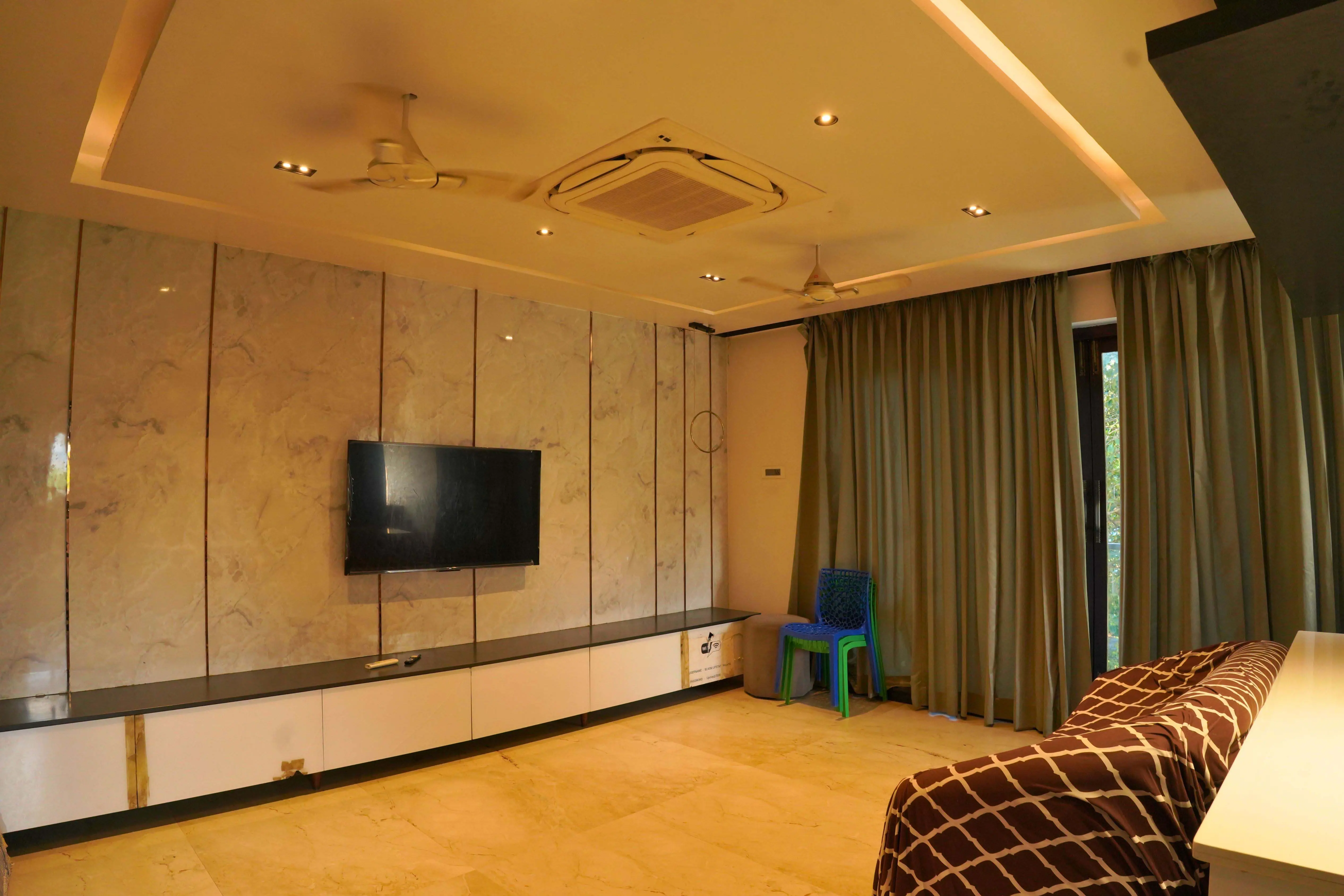 Room 4