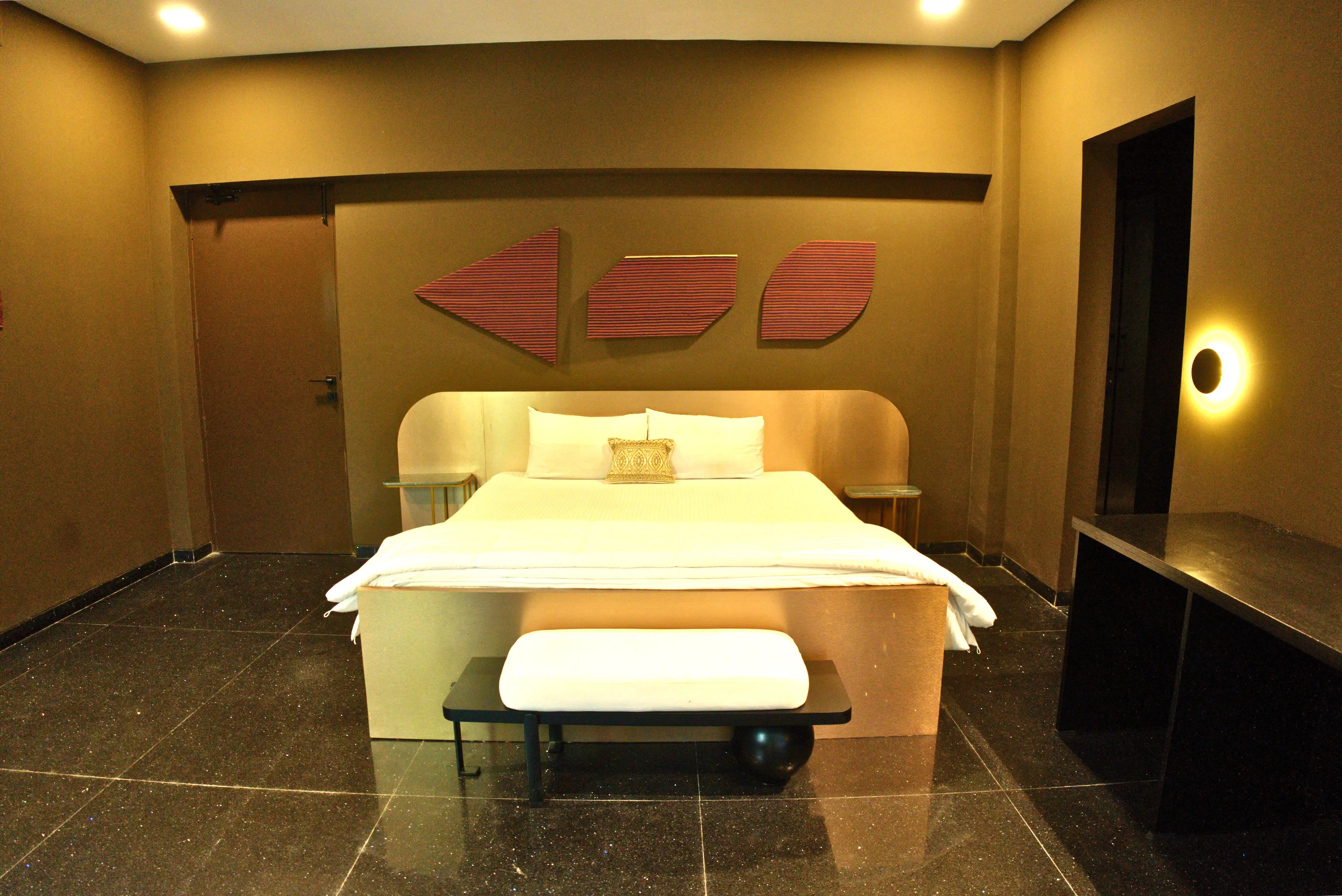 Room 5