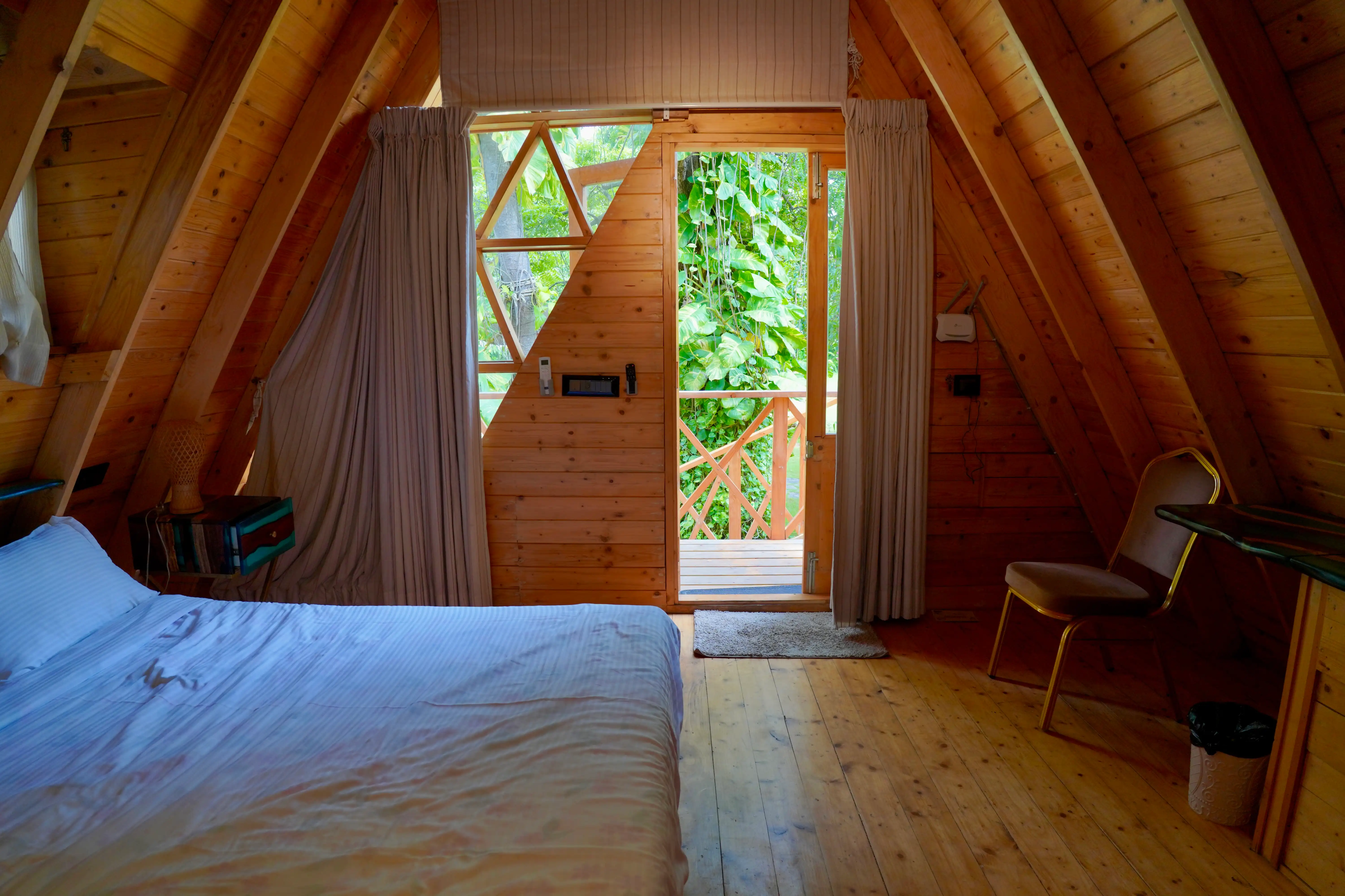 Room 5